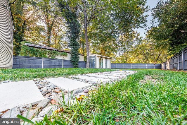 2806 FRANKLIN ST NE, Washington, DC 20018