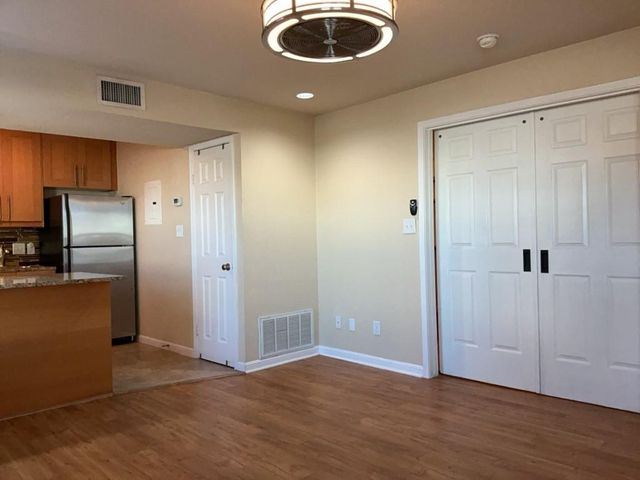 7685 Northcross DR 704, Austin, TX 78757