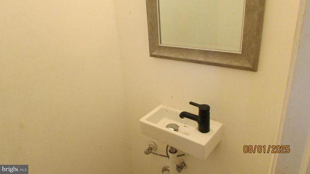 5732 5TH ST NE, Washington, DC 20011