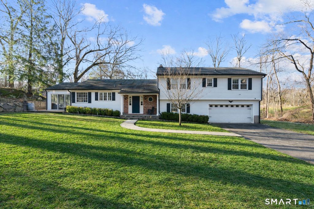 153 Fillow Street, Norwalk, CT 06850