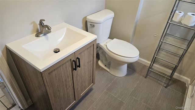52 Chestnut Street 2, Yonkers, NY 10701