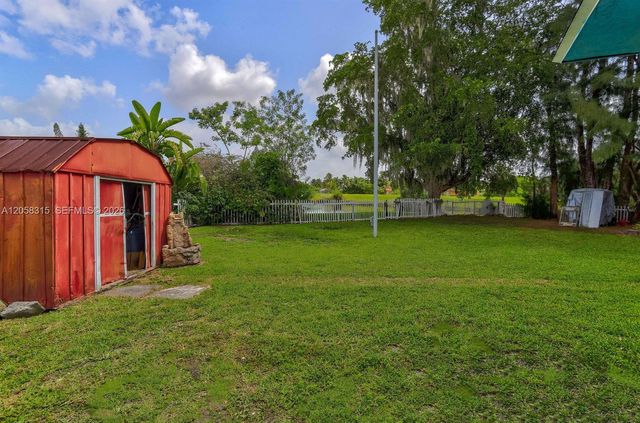 6605 NW 80th Ct, Tamarac, FL 33321