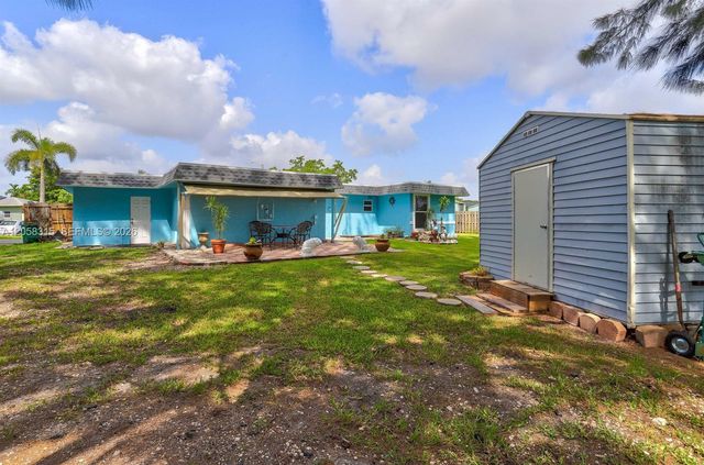 6605 NW 80th Ct, Tamarac, FL 33321