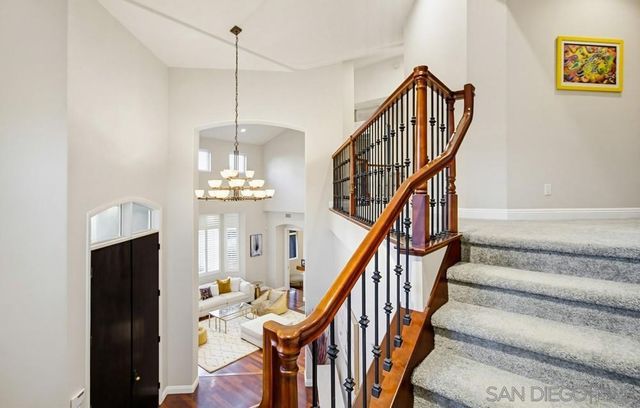 5247 Ocean Breeze Ct, San Diego, CA 92109