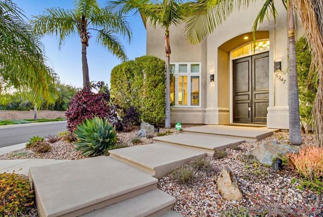 5247 Ocean Breeze Ct, San Diego, CA 92109
