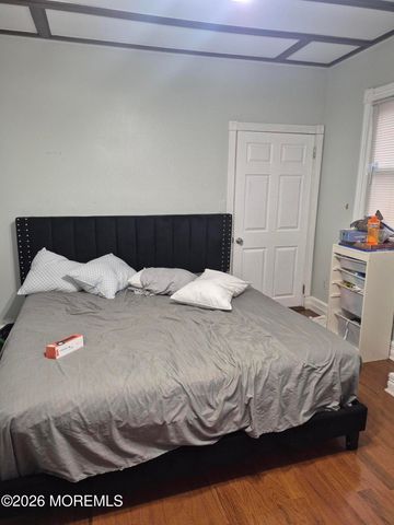 366 Lake Avenue, Oakhurst, NJ 07755