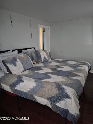 366 Lake Avenue, Oakhurst, NJ 07755