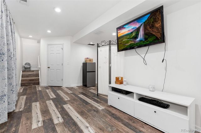 8896 Brompton Way, Parker, CO 80134