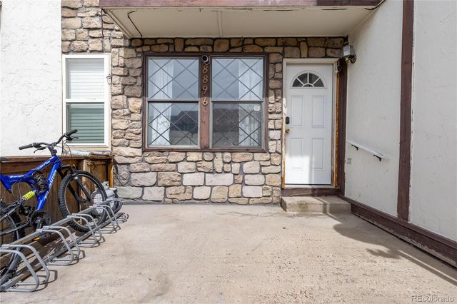 8896 Brompton Way, Parker, CO 80134