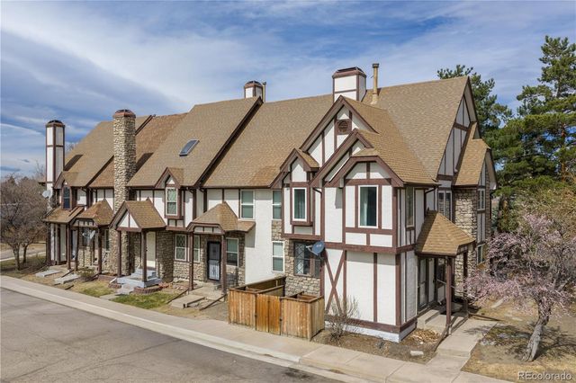 8896 Brompton Way, Parker, CO 80134