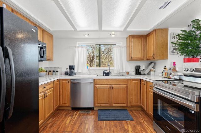 8896 Brompton Way, Parker, CO 80134