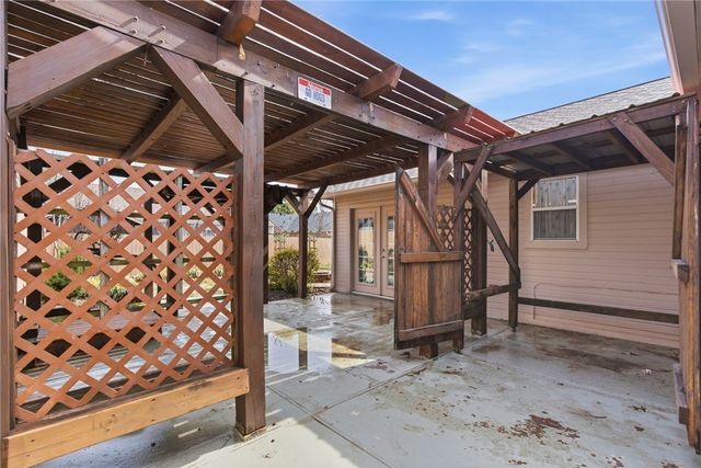 1419 Arkansas Street, Rogers, AR 72756