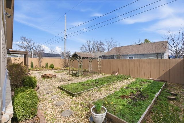 1419 Arkansas Street, Rogers, AR 72756