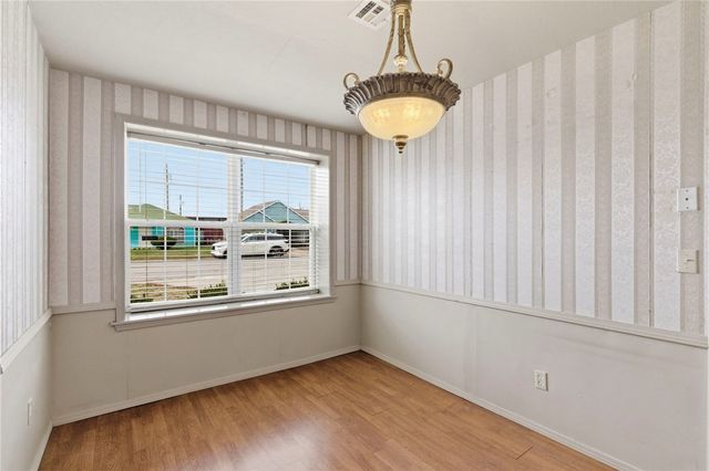 1419 Arkansas Street, Rogers, AR 72756