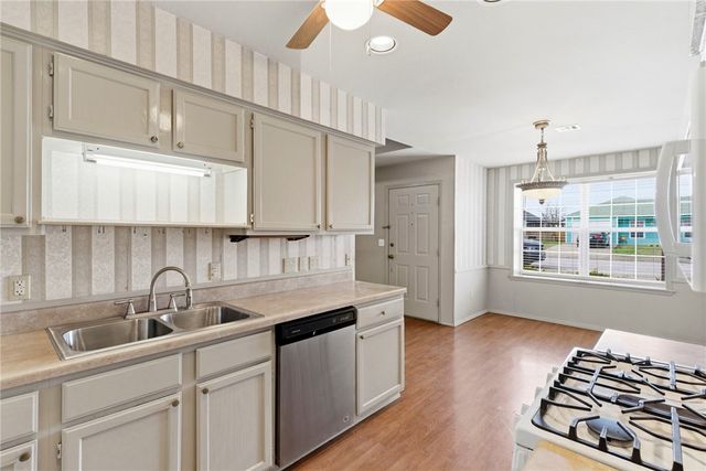 1419 Arkansas Street, Rogers, AR 72756