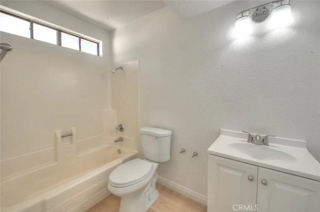 1480 W Edgehill 12, San Bernardino, CA 92405