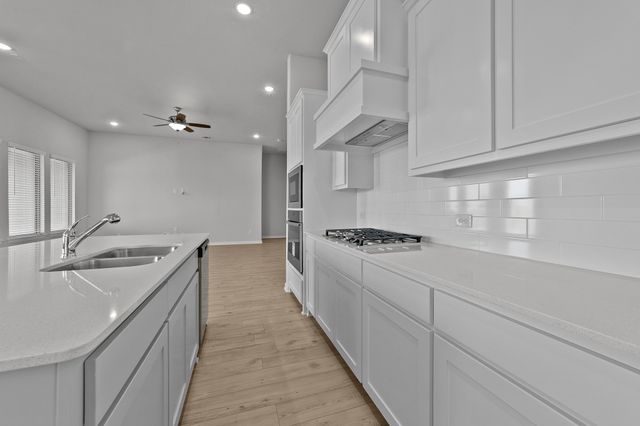 1401 Red Clover Avenue, Van Alstyne, TX 75495