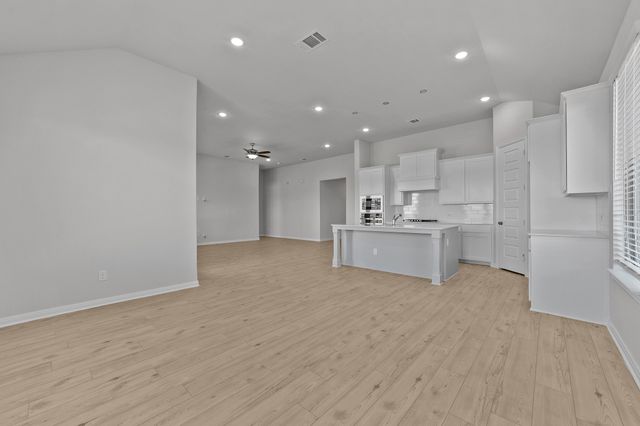 1401 Red Clover Avenue, Van Alstyne, TX 75495
