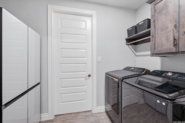 113 Hondo Dr, La Vernia, TX 78121