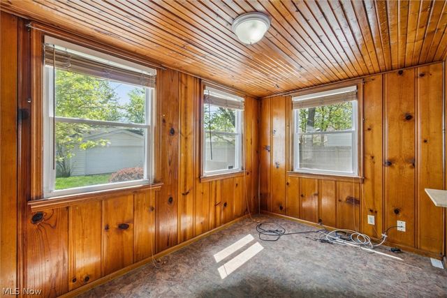 4016 Bayard Road, South Euclid, OH 44121