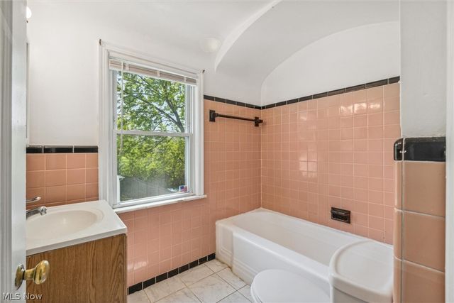 4016 Bayard Road, South Euclid, OH 44121