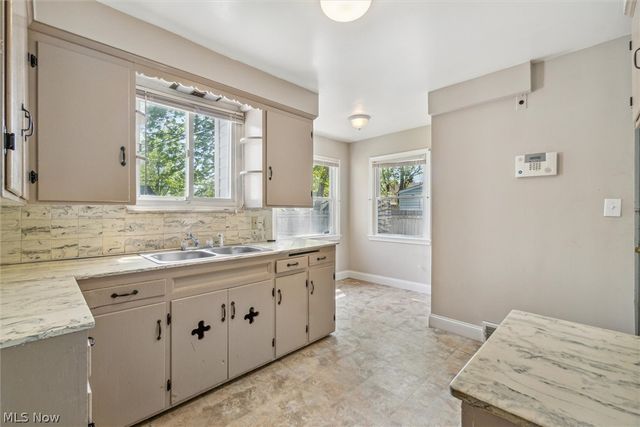 4016 Bayard Road, South Euclid, OH 44121