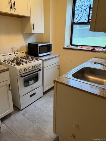 101 Ellwood Avenue 1C, Mount Vernon, NY 10552