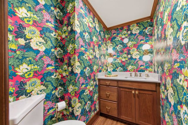 412 S Dellrose, Wichita, KS 67218