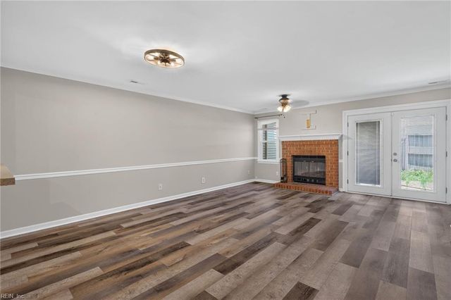 119 Kingsbridge LN, Yorktown, VA 23692