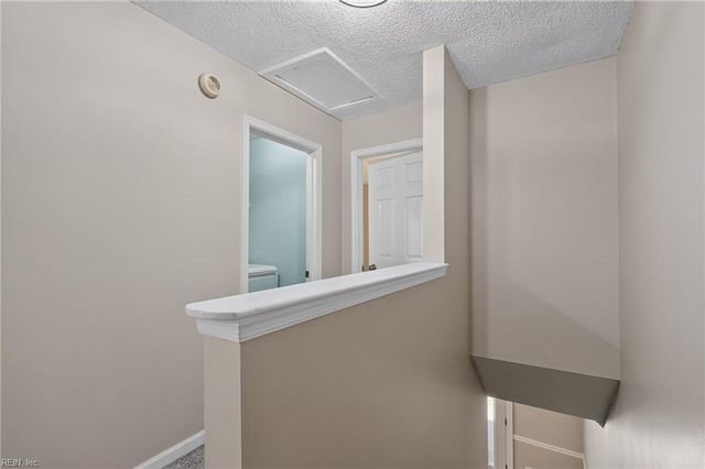 119 Kingsbridge LN, Yorktown, VA 23692
