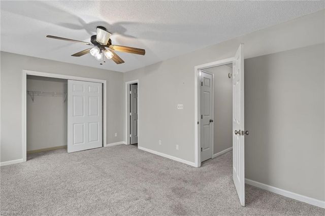 119 Kingsbridge LN, Yorktown, VA 23692