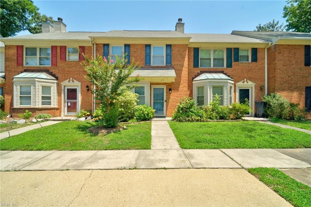 119 Kingsbridge LN, Yorktown, VA 23692