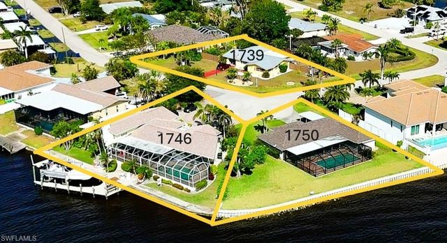 1739 Sandy CIR, Cape Coral, FL 33904