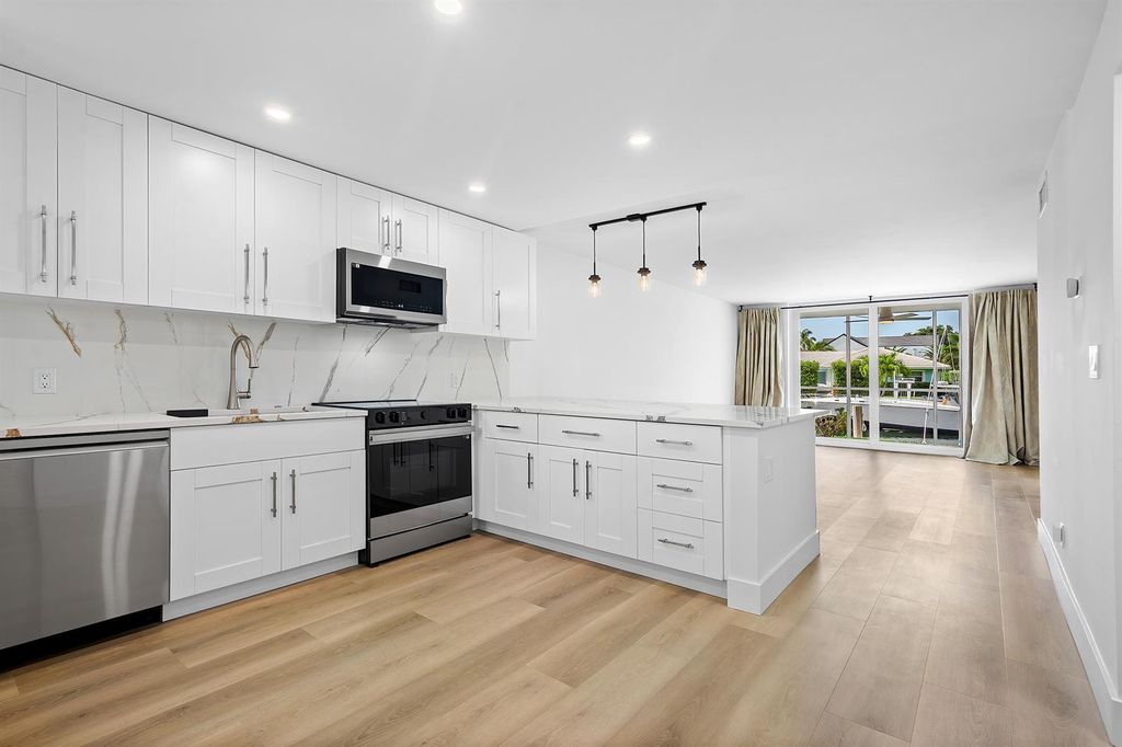 750 NE Spanish River Boulevard 1090, Boca Raton, FL 33431