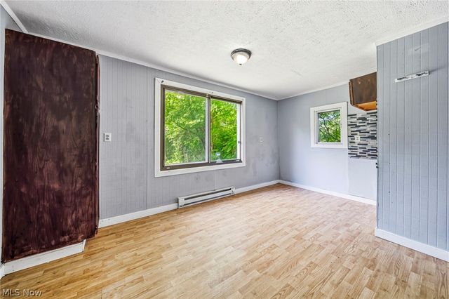1722 Burgess Road, Cleveland, OH 44112