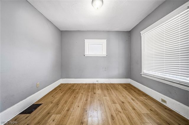 1722 Burgess Road, Cleveland, OH 44112