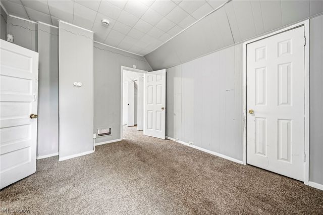 1722 Burgess Road, Cleveland, OH 44112