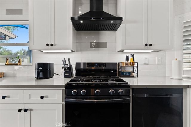 42132 Sweetshade Lane, Temecula, CA 92591