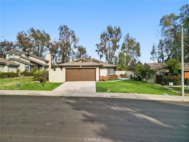 42132 Sweetshade Lane, Temecula, CA 92591