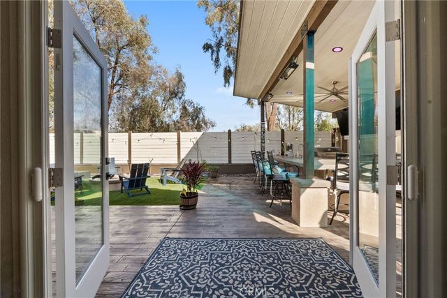 42132 Sweetshade Lane, Temecula, CA 92591