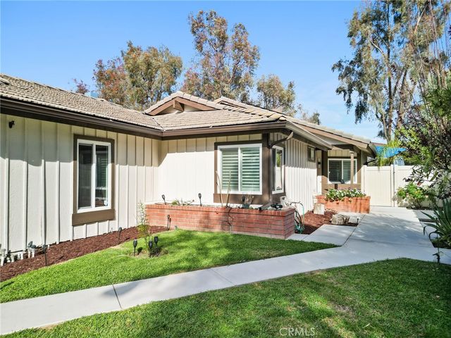 42132 Sweetshade Lane, Temecula, CA 92591