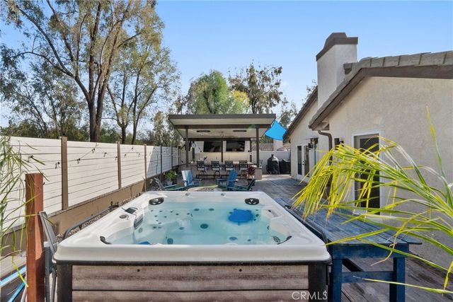 42132 Sweetshade Lane, Temecula, CA 92591