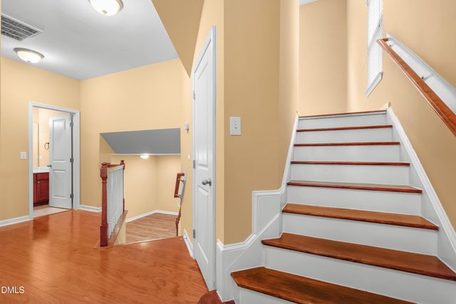 892 Queen City Crescent, Apex, NC 27523