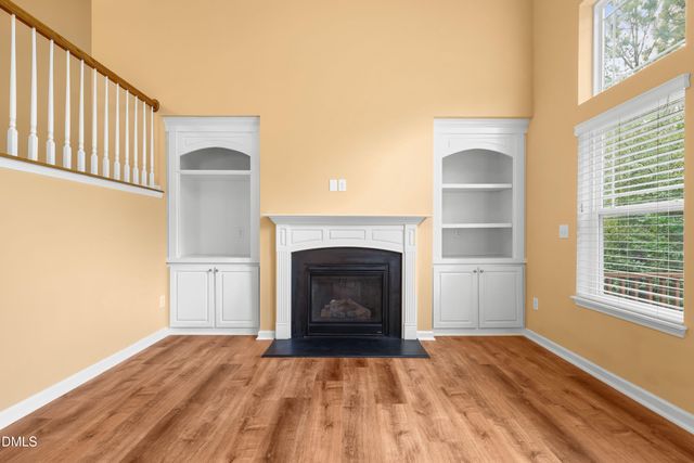 892 Queen City Crescent, Apex, NC 27523