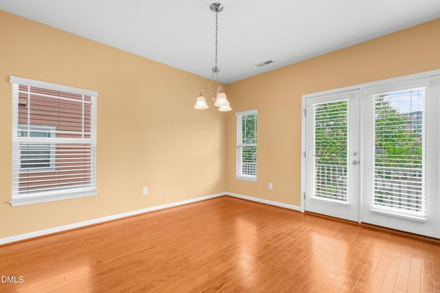 892 Queen City Crescent, Apex, NC 27523