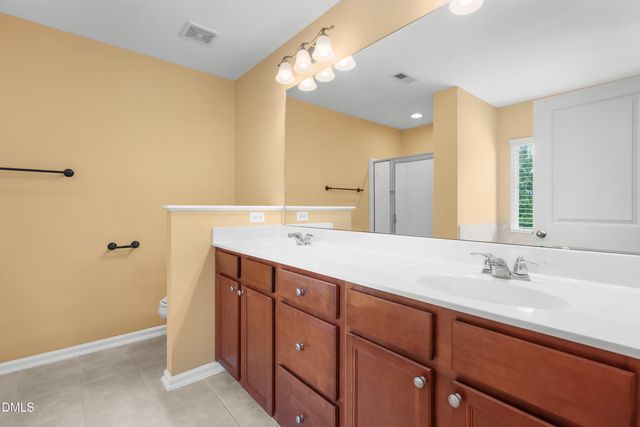 892 Queen City Crescent, Apex, NC 27523