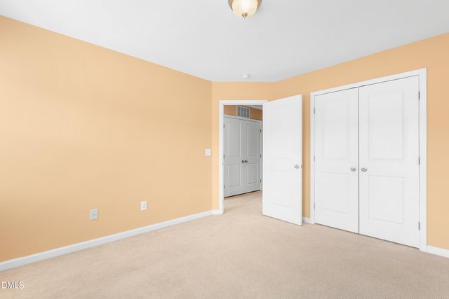 892 Queen City Crescent, Apex, NC 27523