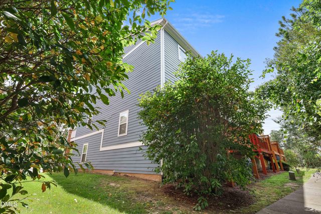 892 Queen City Crescent, Apex, NC 27523