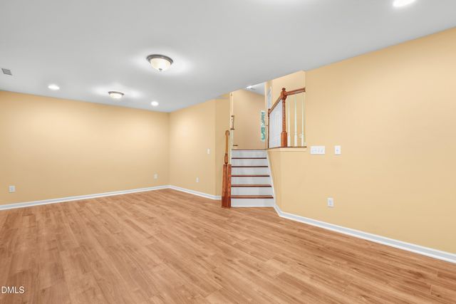 892 Queen City Crescent, Apex, NC 27523