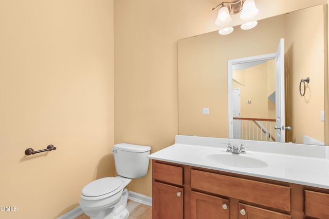 892 Queen City Crescent, Apex, NC 27523
